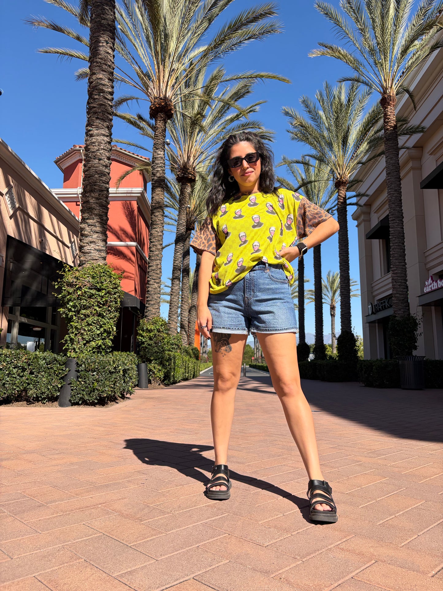 🦋 mama boxy tee 🦋