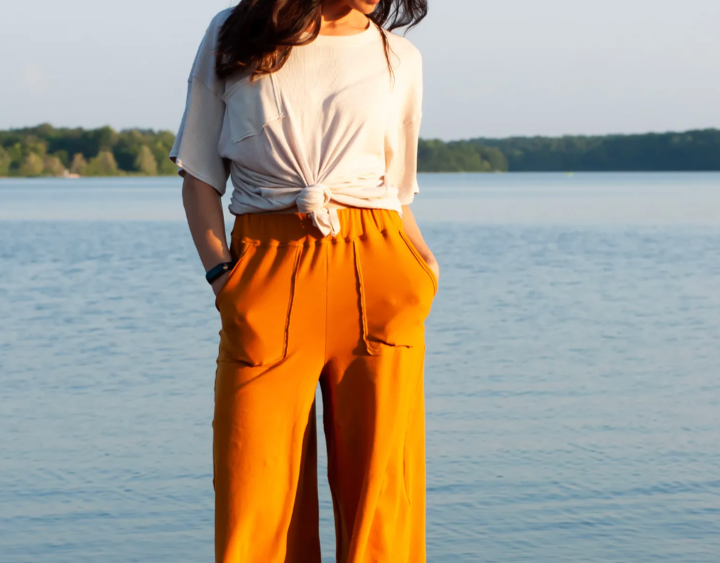 🦋 mama boxy tee 🦋